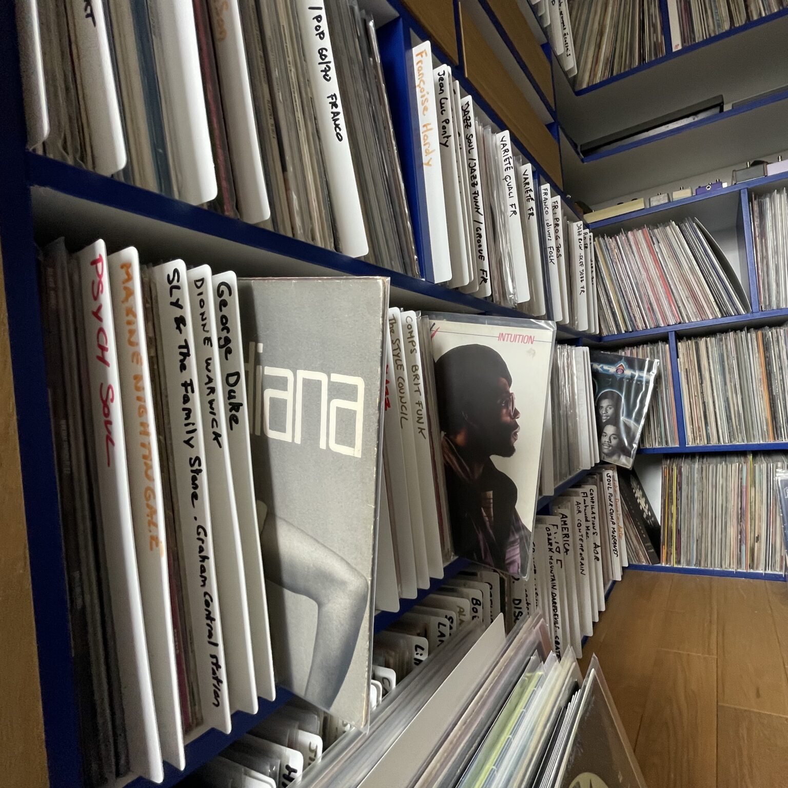 Tops - Empty Seats EP (Couleur) (Vinyle Neuf) main image 0